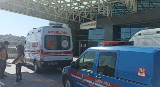 Bilecik’te 100'e yakın üniversiteli, yurtta yemek sonrası hastanelik oldu