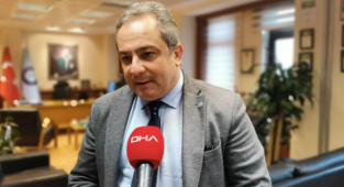 Bilim Kurulu Üyesi İlhan: Kısıtlama zamanı değil