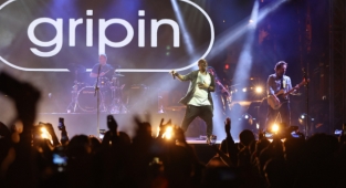 Binlerce İzmirli Buca’da Gripin konserinde buluştu