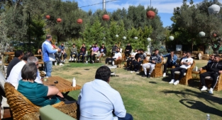 Bucaspor 1928’de yönetim ve futbolcular kahvaltıda bir araya geldi