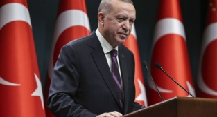 Erdoğan'dan Akşener'e yanıt: 'Başbakanlığa talip olması trajikomik'