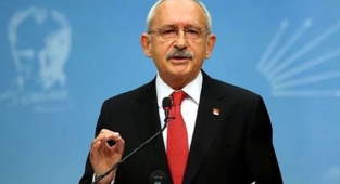 Kemal Kılıçdaroğlu: Sağlık çalışanlarımız günün 24 saatinde, 36 saatinde çalıştılar