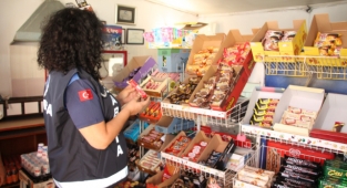 Menderes’te Okullarda Kantin Denetimi