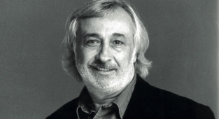 Müjdat Gezen belgeselinin ilk gösterimi İzmir’de!