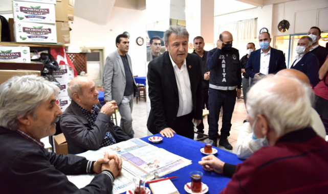 Başkan İduğ Çamdibi’nde esnaf ve vatandaşları dinledi