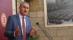 CHP İzmir Milletvekili Atila Sertel açıkladı: TRT’ye bir haftada 245 kişi sınavsız alındı