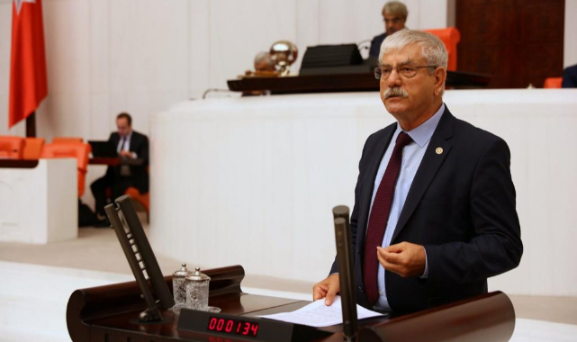 CHP'li Beko: AKP'li vekil İtiraf etti 'Biz gelirsek hizmet gelir'