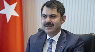 Depremzedeler evlerine kavuşuyor... Bakan Kurum'dan İzmir'e 'teslim töreni' daveti