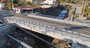 Dikili’nin yeni köprüsü hizmete girdi