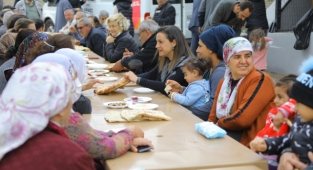 Efes Selçuk’ta Kadınlar Pişirecek Kadınlar Kazanacak