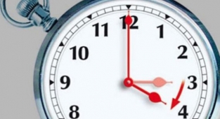 EMO'dan 'kalıcı yaz saati' tepkisi: İsrafa yol açan bu uygulamayı durdurun