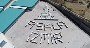 İzmir’e 100 elektrikli otobüs ve 55 midibüs daha geliyor