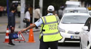 İzmirli şoförlere ceza yağdı