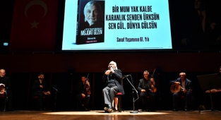 Müjdat Gezen belgeselinin galası İzmir’de yapıldı