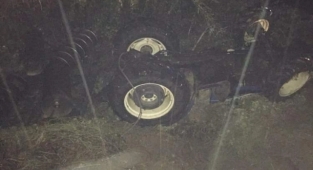 Traktörün altında kalarak hayatını kaybetti