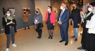 Türk-Alman yaşamını yansıtan fotoğraflar İzmirliler ile buluştu