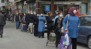 2021 Yaramadı: Umutla Girdik, Fakirleşerek Çıktık