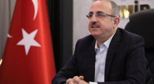 AK Parti'li Sürekli'den Buca Mertosu Çıkışı: İzmir’in Kaynaklarını Derya Deniz Sanıyorlar!