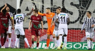 Altay'dan açılışa yakışmayan başlangıç