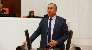 CHP’li Sertel: PTT’nin içi boşaltılıp satılacak mı?