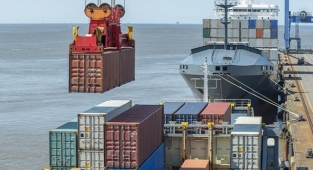 İhracatçılardan uyarı: Yurtdışına kayıyor