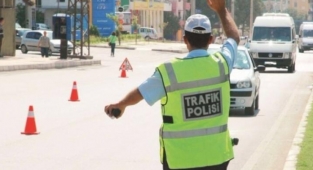 İzmir'in trafik raporu: En çok ceza neye yazıldı?