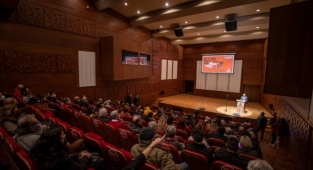 İzmir Uluslararası Mizah Festivali başladı
