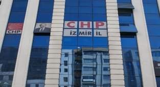 Mersin mitingine CHP İzmir'den tam kadro katılım