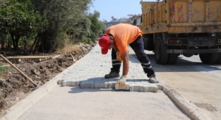 Özdere Yeni Kaldırımlara Kavuştu