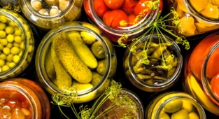 Turşu ihracatının tepesinde Ege var