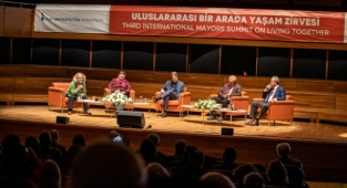 Zirvede “birlikte mücadele” çağrısı öne çıktı