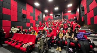 Aliağa Gençlik Merkezi’nde ücretsiz sinema günleri başladı