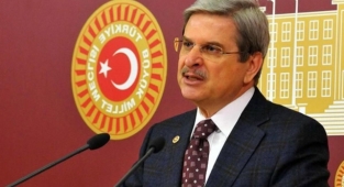 Aytun Çıray'dan hekim göçü isyanı: Neyi bekliyorlar?