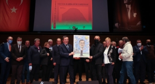 Eflatun Nuri Ödül Töreninde 'Özgür Basın' vurgusu