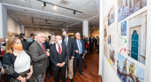 Foto Resne'nin izinde İzmir Hikayeleri