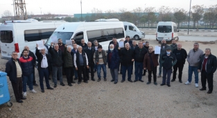 İşsiz Kalan Servisçilerden Soyer’e Çağrı