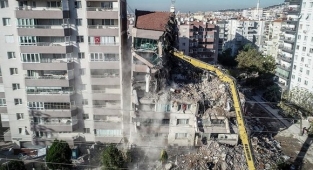 İzmir Depremi'nde yıkılan apartmanın, beton kalitesi düşük çıktı