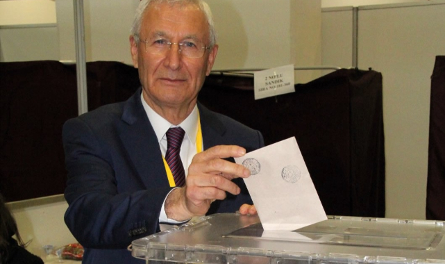 İzmirli taksiciler yeniden ''Celil Anık'' dedi