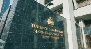Merkez Bankası: Yıl sonu dolar ve enflasyon tahmini yükseldi
