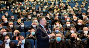 Bayraklı’nın geleceğini planlıyoruz! Sandal “Müteahhitin değil, halkın başkanıyım”