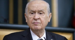Bahçeli'den MHP'li belediyelere indirim talimatı