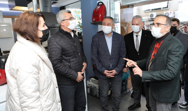 Başkan Sürekli’den Menemen övgüsü: ‘’AK Belediyecilik farkını bir yılda gösterdi’’