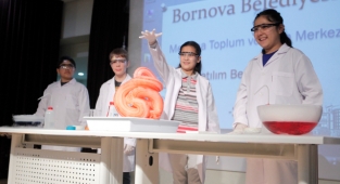 Bornova’da Bilim Kulüpleri başlıyor