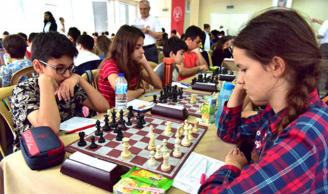 Bornova’da Satranç heyecanı başlıyor