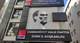 CHP İzmir'de Yücel ve Soyer ilçe başkanlarıyla buluşacak