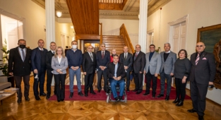 Çiğli Sivil Toplum Platformu üyeleri Başkan Soyer’i ziyaret etti