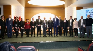 Karşıyaka'da büyük iklim zirvesi... Başkan Tugay: “Burada önemli bir adım attık”