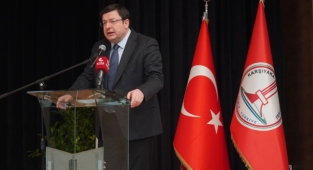 Karşıyaka'da 'Toplumsal Düşünce Günleri' başladı... CHP'li Erkek: Özgür düşünceyi hayata geçireceğiz