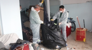 Konak’ta çöp evlere geçit yok!