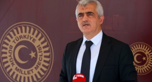 Milletvekilini önce dolandırdılar sonra özür dilediler